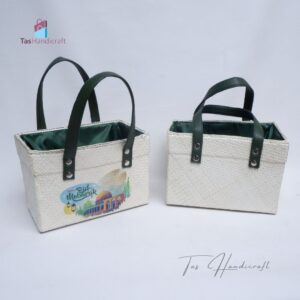 Tas anyaman pandan